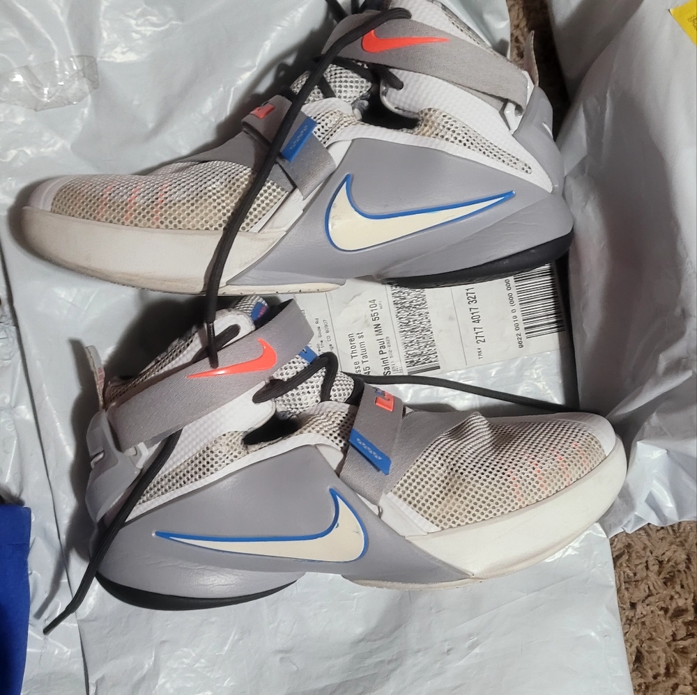 Lebron Solider 9 GS